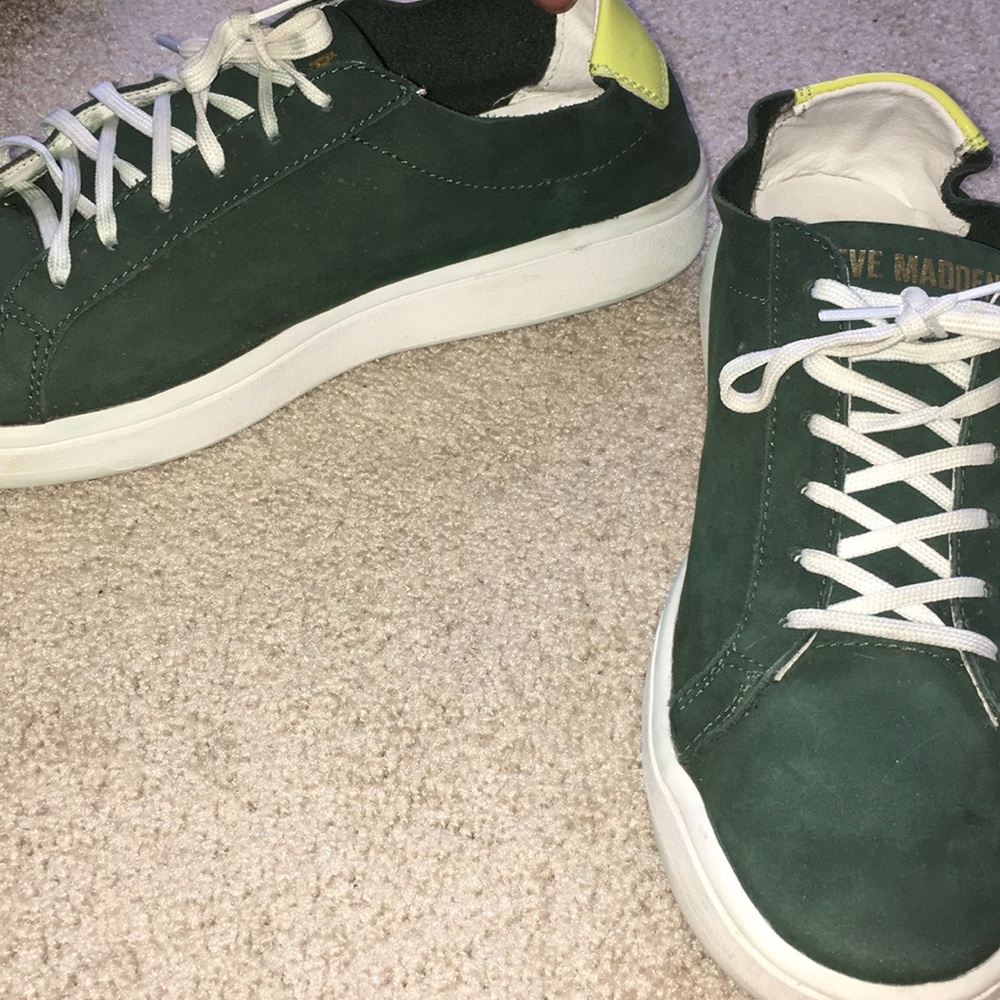 Steve Madden Suede Sneakers Olive